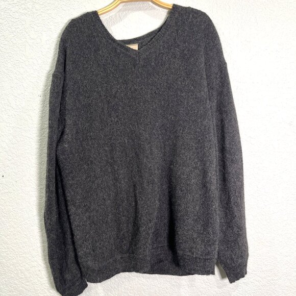 Alpaca International Sweater Mens L Charcoal Gray Wool V Neck Pullover Preppy - Picture 1 of 8